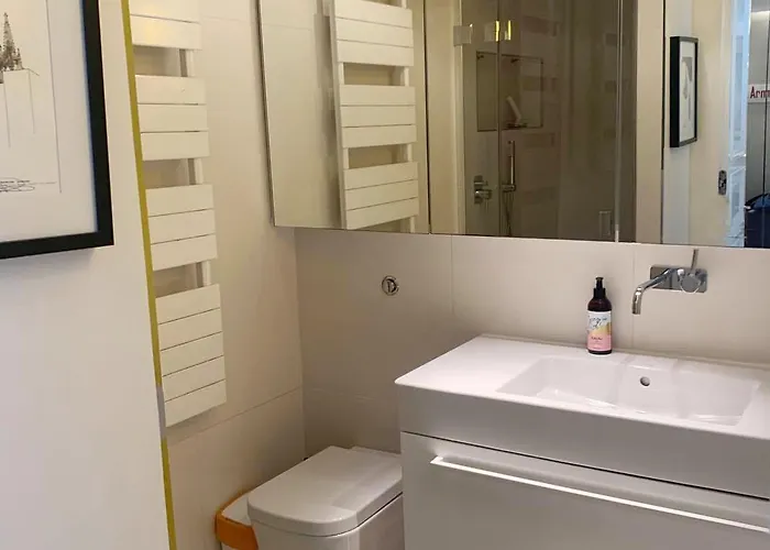 Z Balkonem 소포트